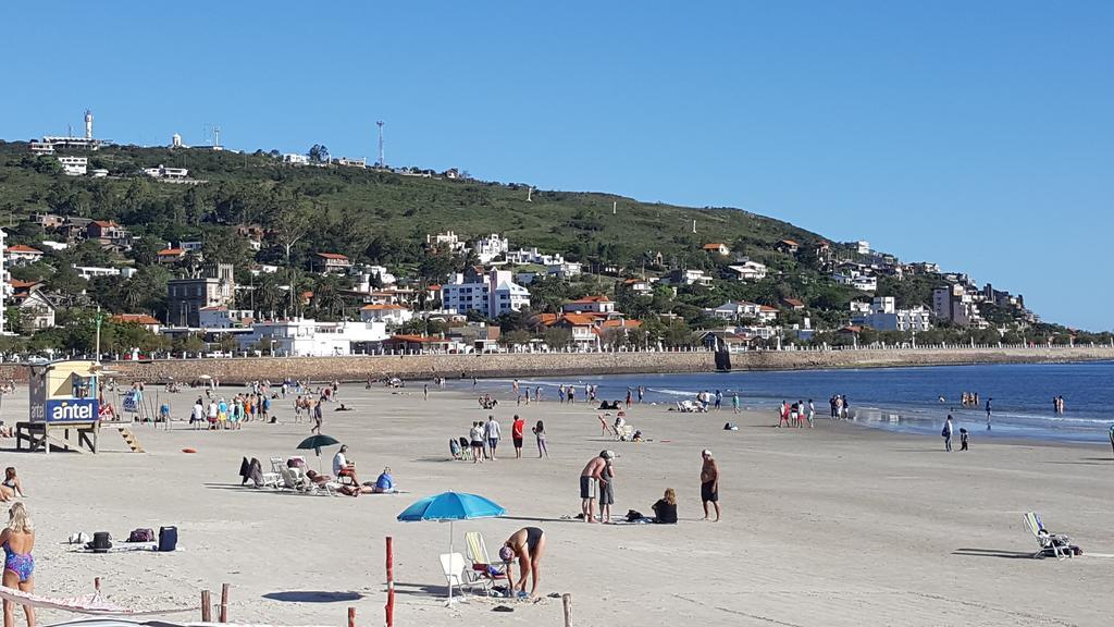 Apartamento Con Terraza Y Parrillero Piriápolis エクステリア 写真